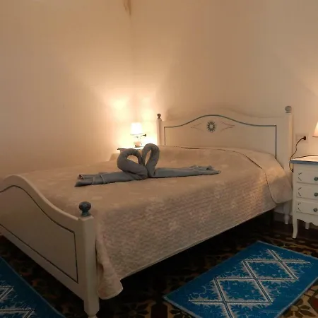 Bed and breakfast Eleonora D'arborea, Centro Storico Posada (Sardinia)