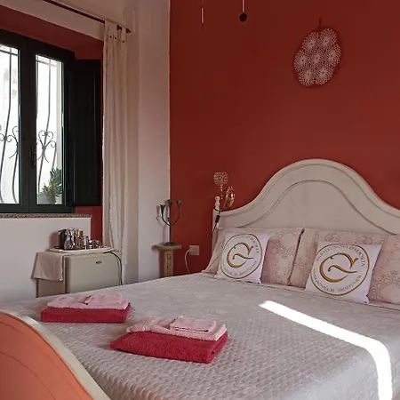 Eleonora D'arborea, Centro Storico Couette-café