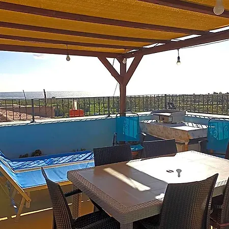 Eleonora D'arborea, Centro Storico Bed and breakfast 3*