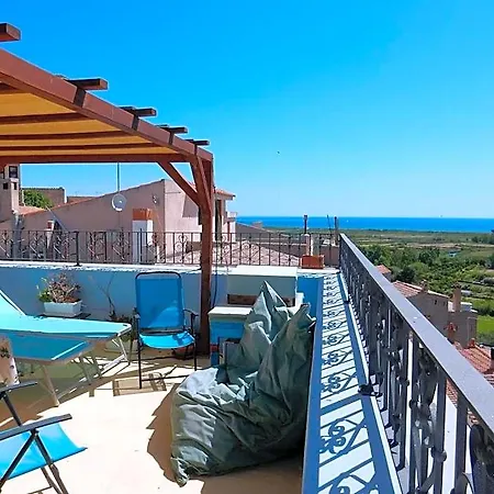 Eleonora D'arborea, Centro Storico 3*