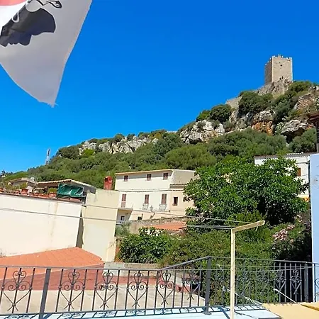 Bed and breakfast Eleonora D'arborea, Centro Storico 3*
