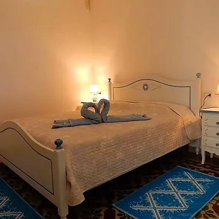 Eleonora D'arborea, Centro Storico Bed and breakfast Posada (Sardinia)