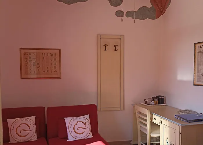 Eleonora D'arborea, Centro Storico 3*