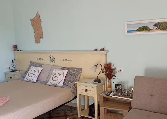 Eleonora D'arborea, Centro Storico Oda ve Kahvaltı