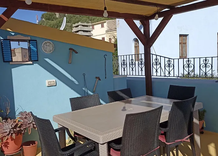 Oda ve Kahvaltı Eleonora D'arborea, Centro Storico Posada (Sardinia)