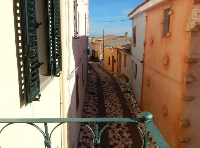 Eleonora D'arborea, Centro Storico