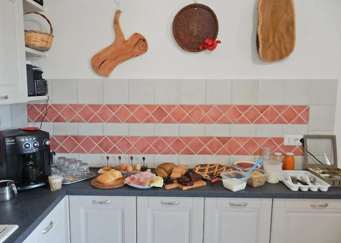 Eleonora D'arborea, Centro Storico 3* Posada (Sardinia)