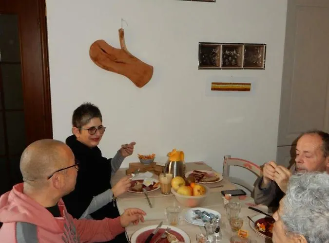 Eleonora D'arborea, Centro Storico Oda ve Kahvaltı